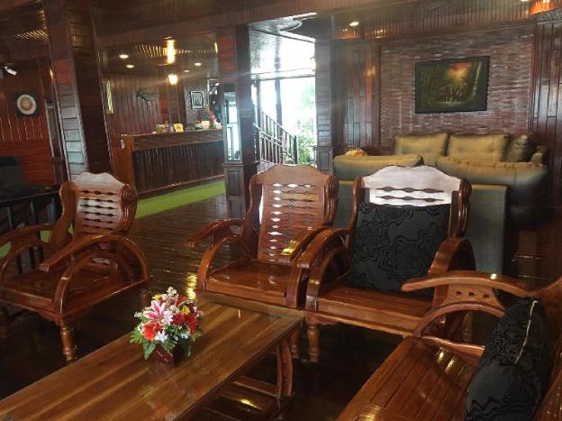 riverside chiangkhan resort sha certified