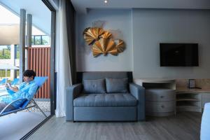 seabed grand hotel phuket