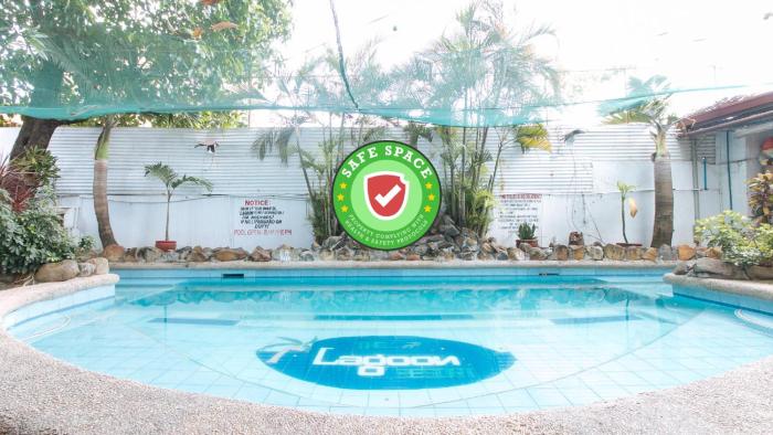 reddoorz plus lagoon beach resort zambales