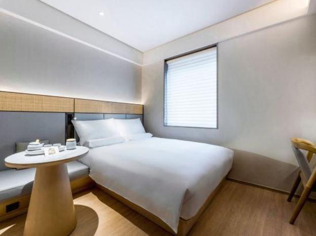 ji hotel shanghai peoples square