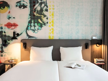 ibis styles delft city centre