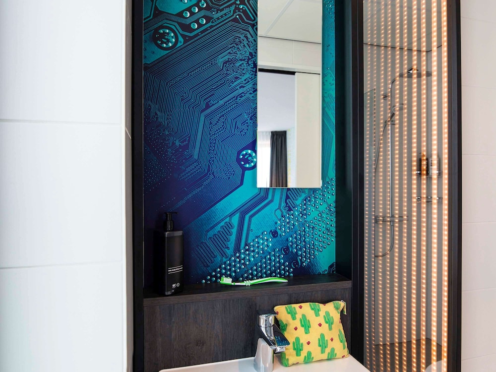 ibis styles delft city centre