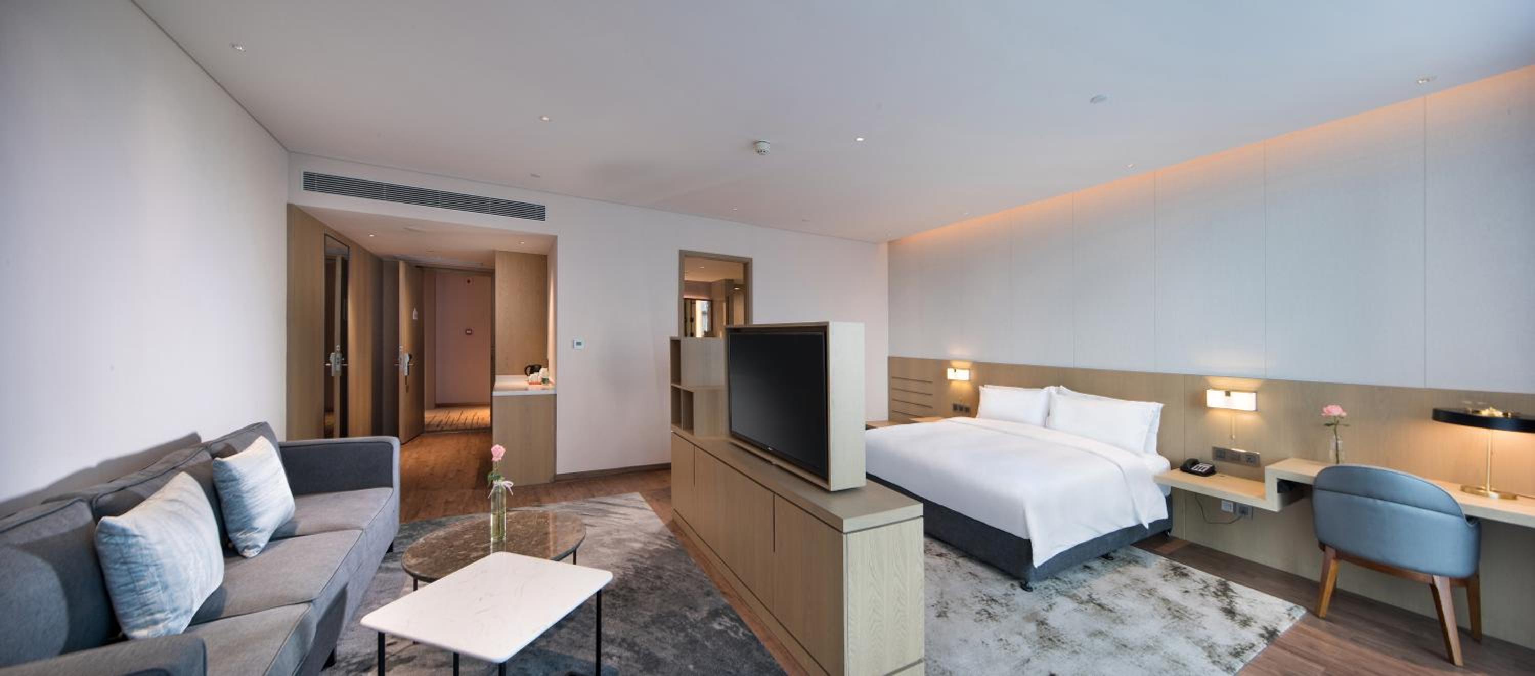 holiday inn express shenzhen haiyuan city an ihg hotel