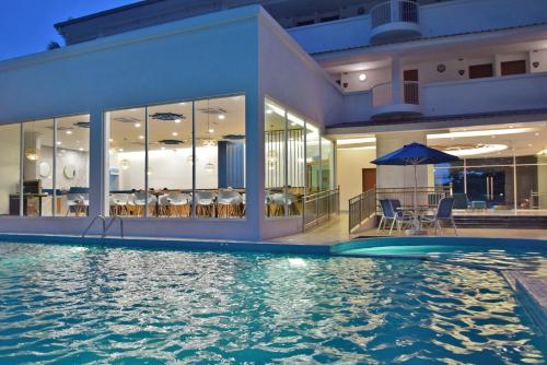 avi pangkor beach resort