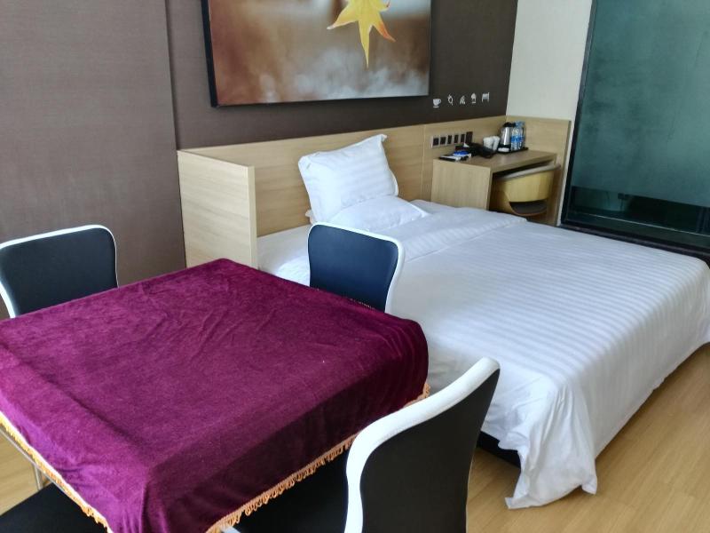 7 Days Inn Duyun Weng'an,,2 star