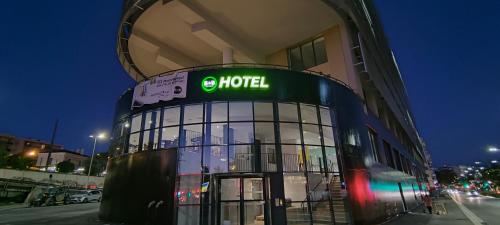 bandb hotel nice aeroport arenas