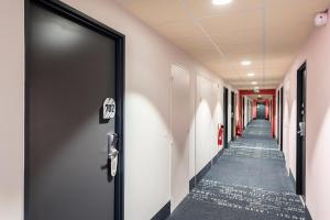 bandb hotel nice aeroport arenas