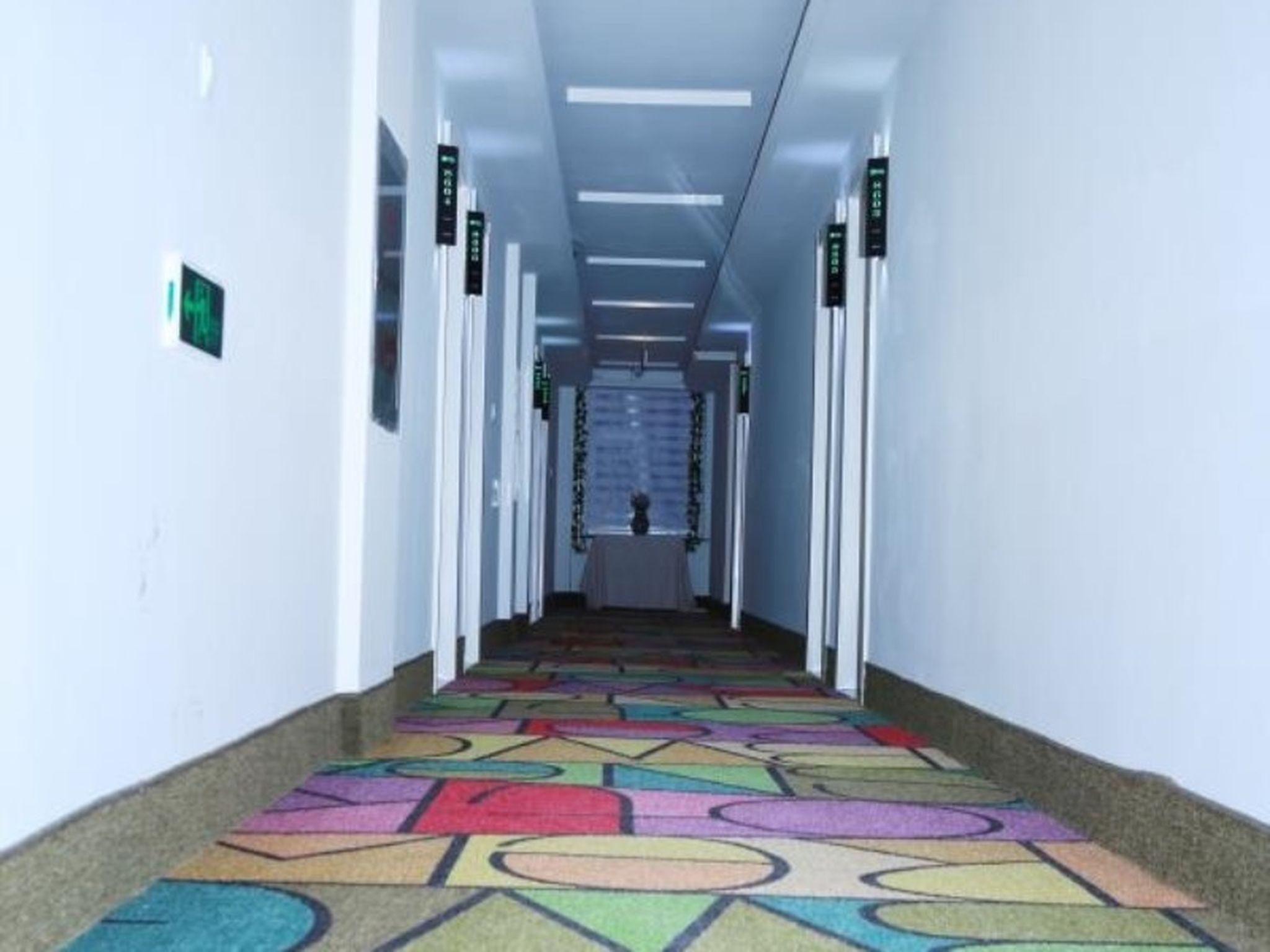 shell chengde longhua county xingzhou road hotel