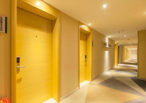 city comfort inn wuhan childrens hospital xianggang road metro station