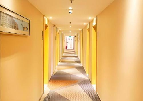 city comfort inn wuhan childrens hospital xianggang road metro station