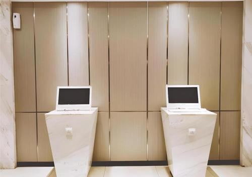 city comfort inn wuhan childrens hospital xianggang road metro station