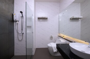 the vienna place hotel