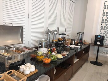 the vienna place hotel