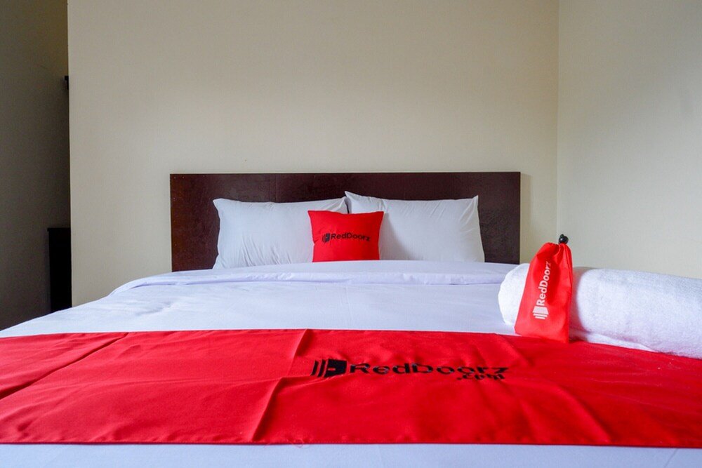 reddoorz near stadion 45 karanganyar