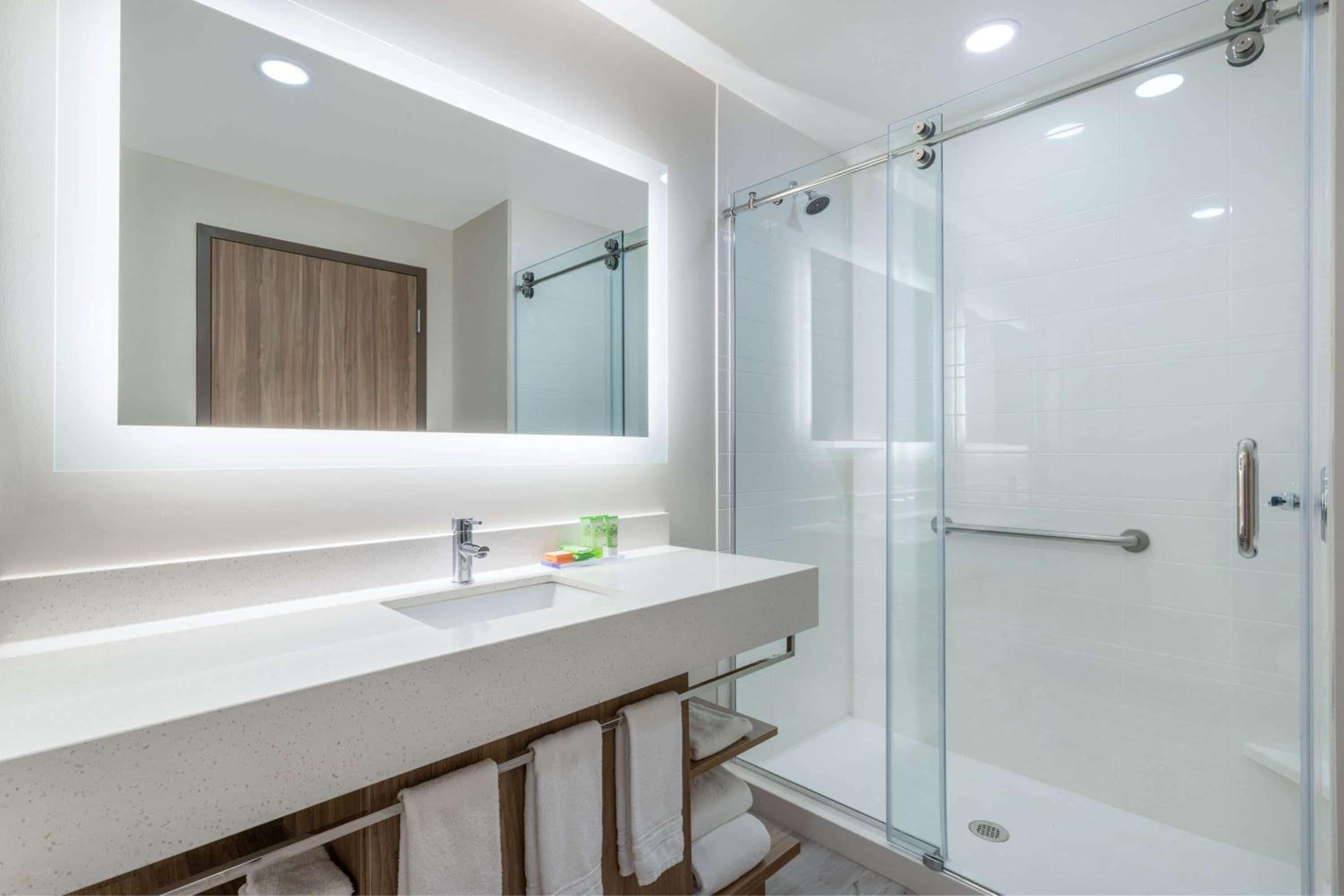 home2 suites by hilton orlando downtown