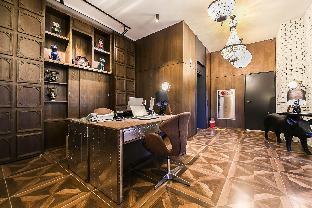 lerocherrouge hotel