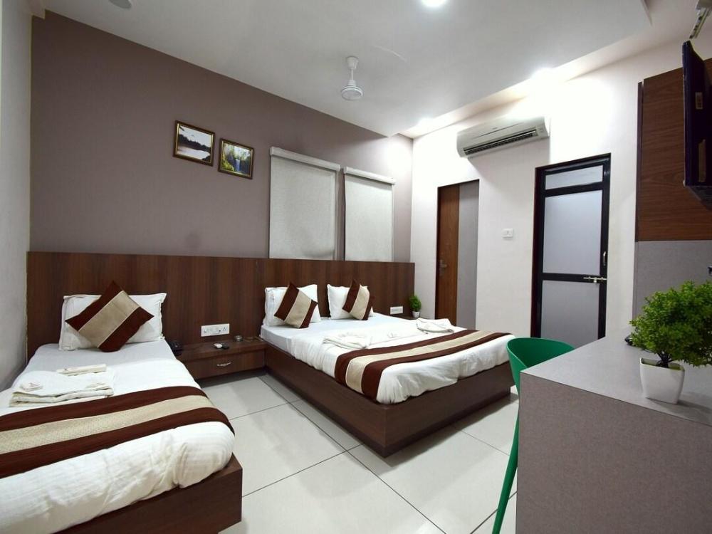 hotel embassy