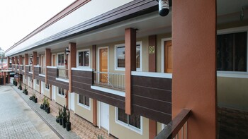 reddoorz near lapasan plaza cagayan de oro