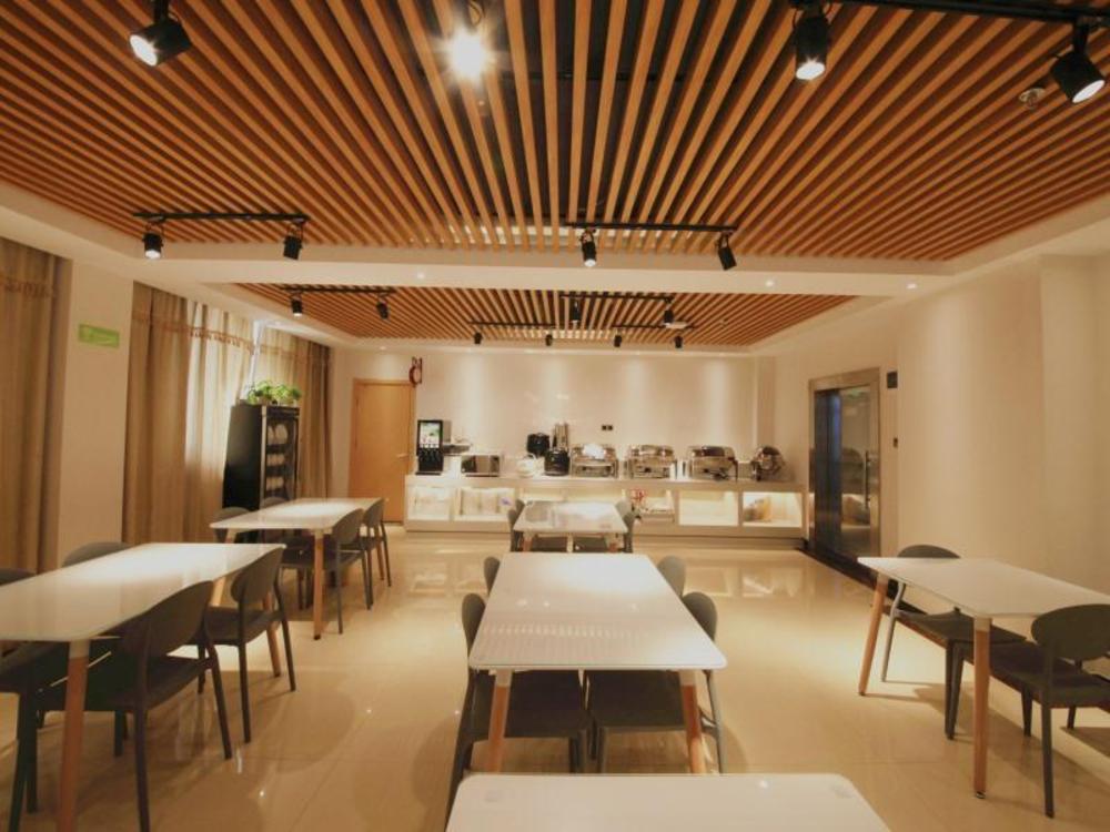 greentree inn zhengzhou gongyi xinxing road