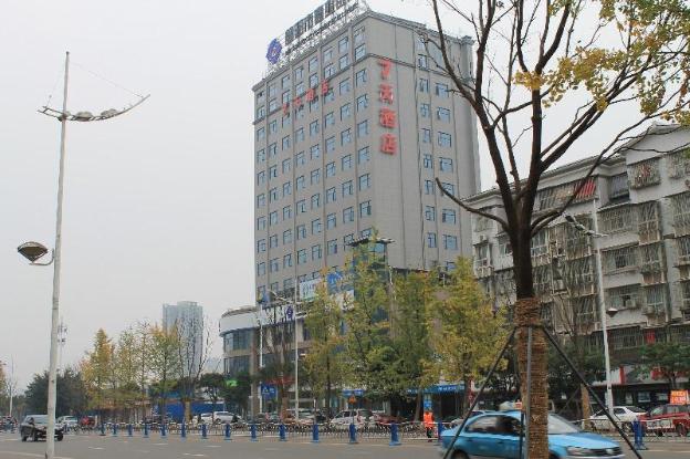 7 days inn ziyang songtao road