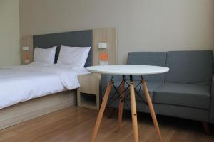 7 days inn ziyang songtao road
