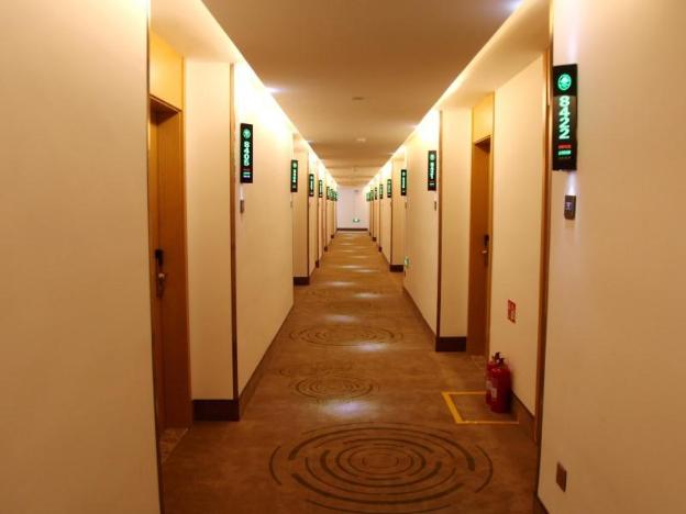 greentree inn jinan licheng district fenghuang roa