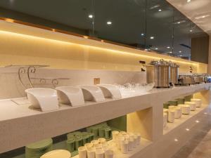 lavande hotel heze university road