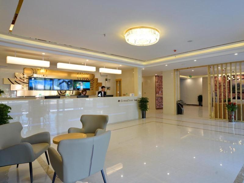 greentree inn linyi yishui county bus station