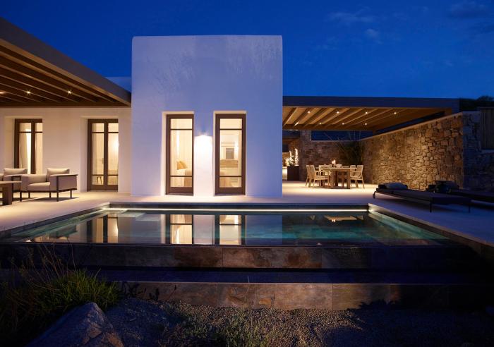 bonzoe suites and villas