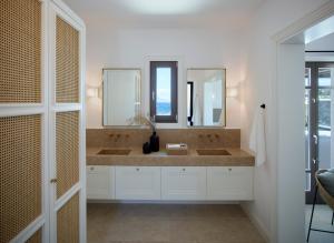 bonzoe suites and villas