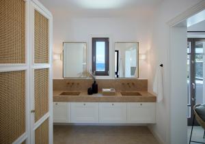 bonzoe suites and villas