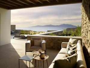 bonzoe suites and villas