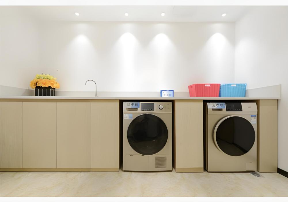 echarm hotel guiyang qianling mountain