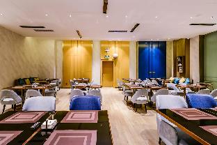 echarm hotel guiyang longdongbao international airport outlets