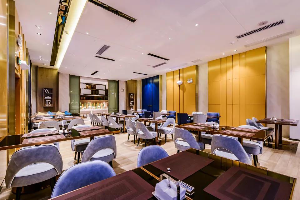 echarm hotel guiyang longdongbao international airport outlets