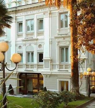 Hotel Flora,Frascati>>Castelli Romani,4 star