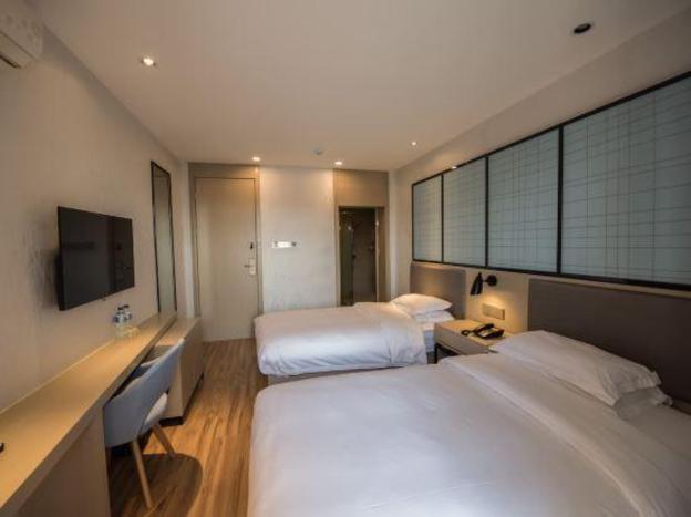 borrman hotel hefei guogou plaza sanlian metro station