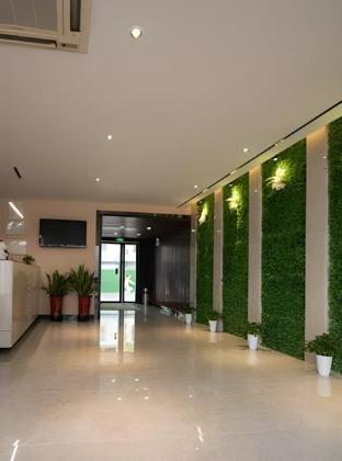 borrman hotel hefei guogou plaza sanlian metro station