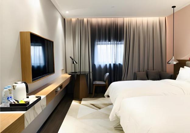 borrman hotel pujin road shanghai
