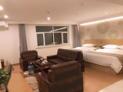 greentree inn wulanchabu high speed railway station huaiyuan nan road