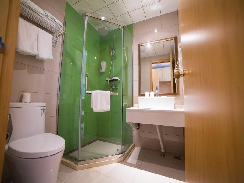 greentree inn zhenjiang jurong city tianwang town tianzheng square