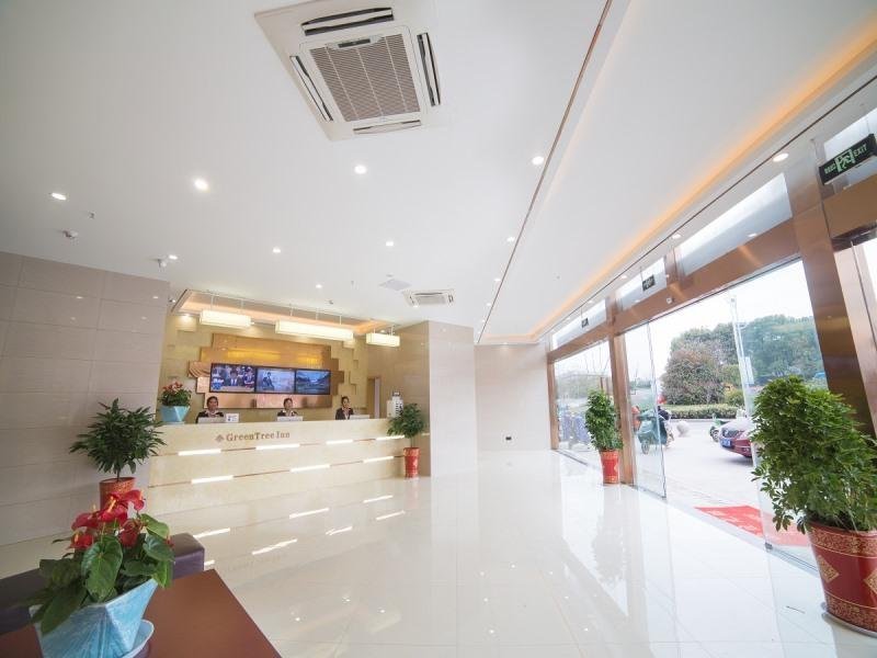greentree inn zhenjiang jurong city tianwang town tianzheng square