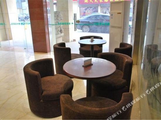 greentree inn zhenjiang jurong city tianwang town tianzheng square