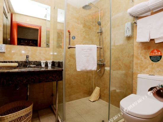 greentree inn zhenjiang jurong city tianwang town tianzheng square