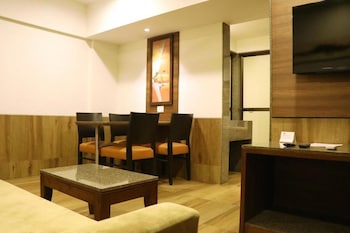 gcc sonal apartments