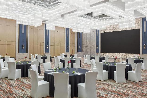 vignette collection hangzhou huaxia center hotel by ihg