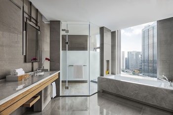 vignette collection hangzhou huaxia center hotel by ihg