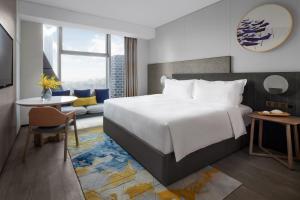 vignette collection hangzhou huaxia center hotel by ihg