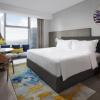 vignette collection hangzhou huaxia center hotel by ihg