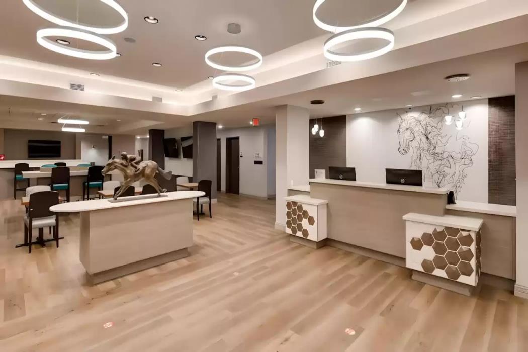 comfort inn and suites